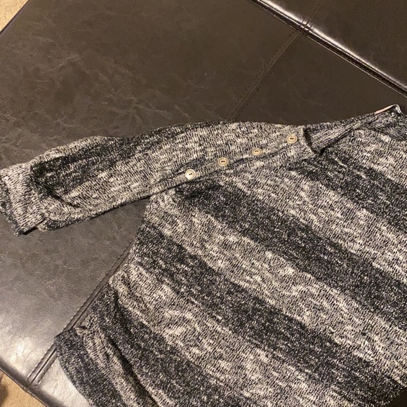 Black and grey sweater. - Picture 2 of 2